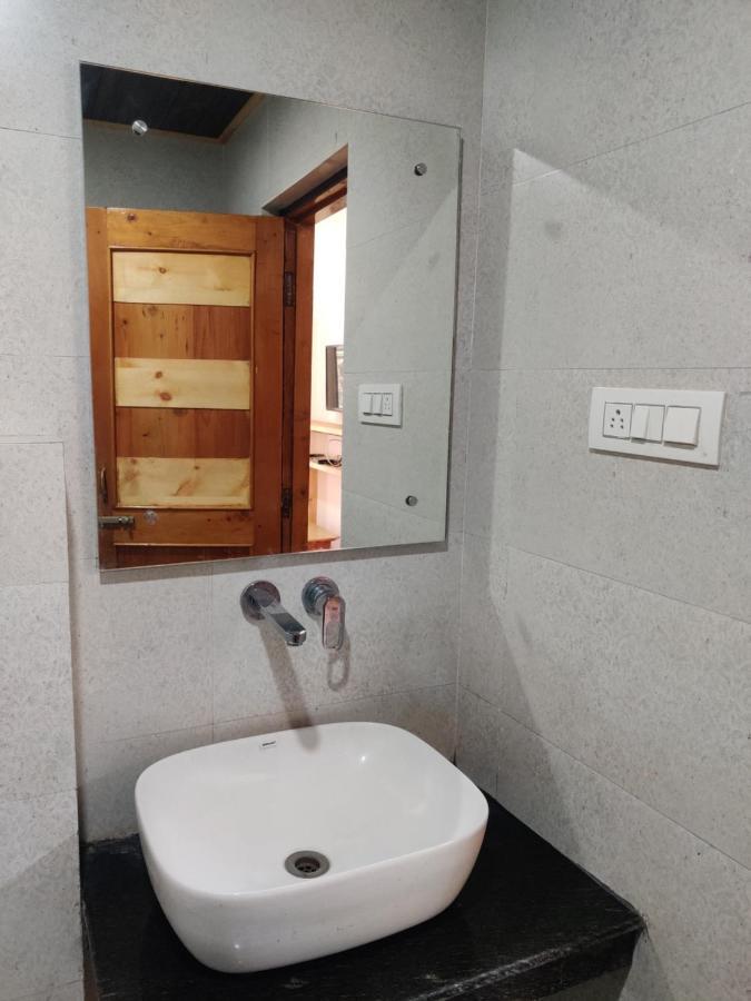 Hadimba Way Manali - Top Rated And Most Awarded Property In Manali !! Balcony Rooms Екстер'єр фото